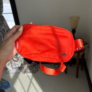 Lululemon Everywhere Belt Bag 1L Bright Orange